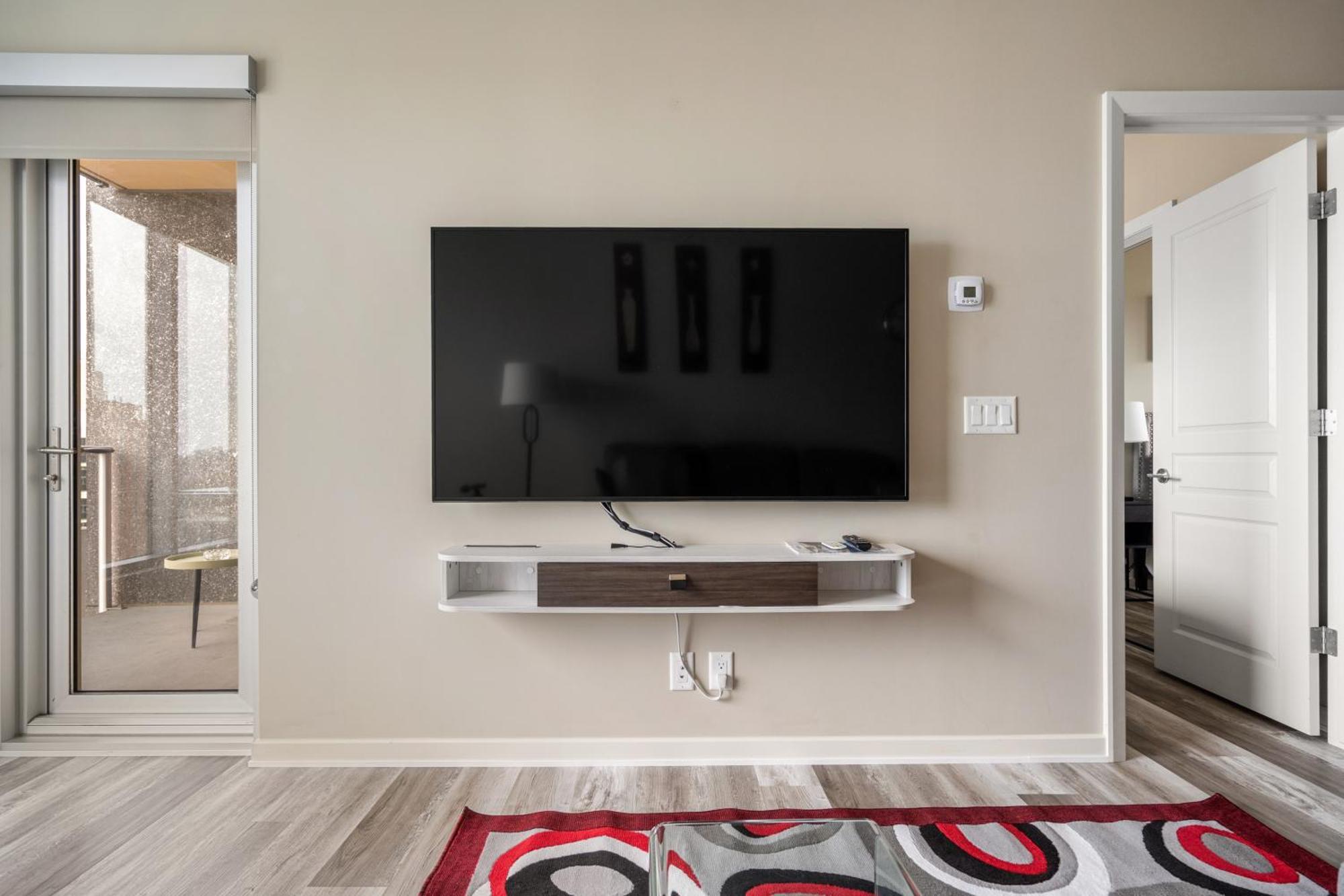 City Centre Retreat - 1Br Condo With Desk YYC Kültér fotó